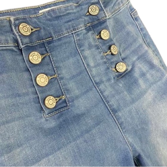 Double Button Closure Stretchy EnJean Denim Co. Jeans - Picture 3 of 12